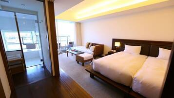 Twin Room | Premium bedding, in-room safe, iron/ironing board