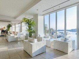 Bar en el lobby