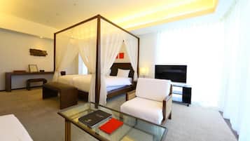 Deluxe Twin Room | Premium bedding, in-room safe, iron/ironing board