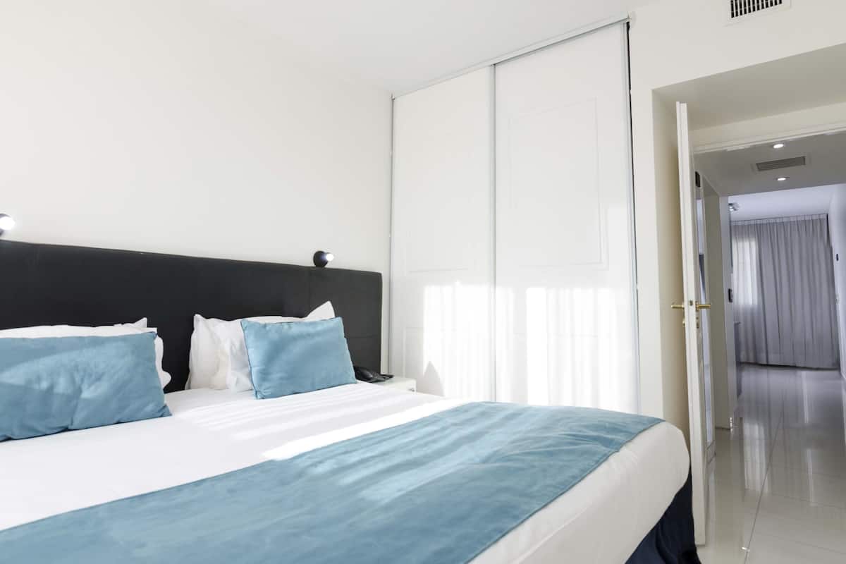 Suite | 1 bedroom, premium bedding, down duvets, pillow-top beds