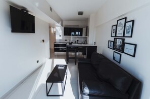ห้องสวีท, วิวเมือง | 1 ห้องนอน, เครื่องนอนระดับพรีเมียม, ผ้านวมขนเป็ด