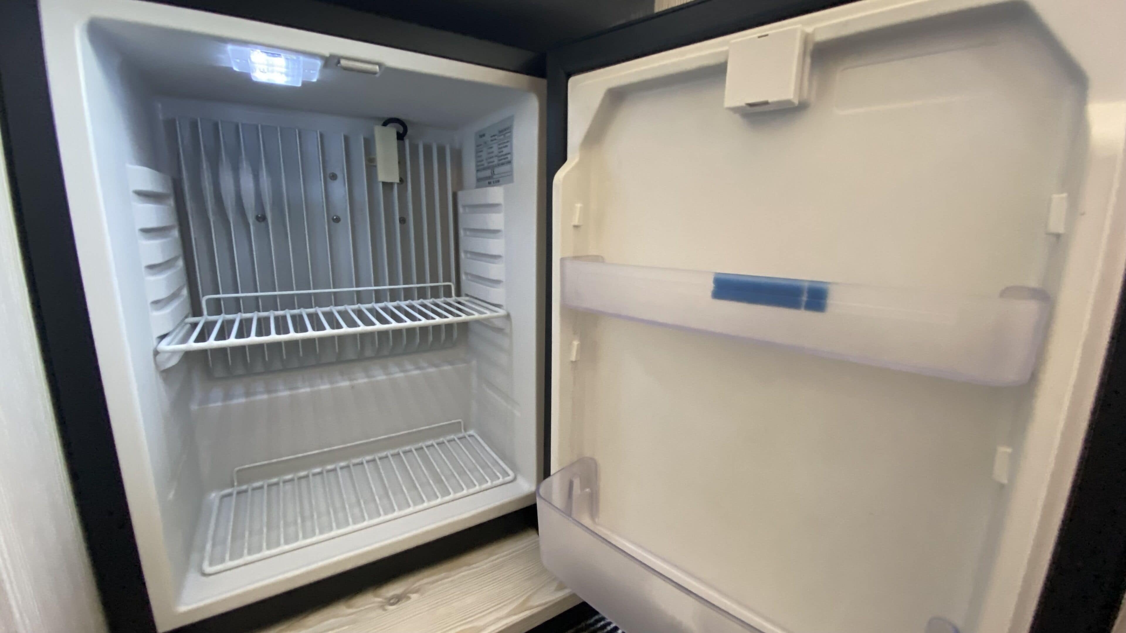 standard double room | minibar