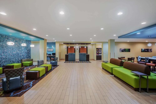 La Quinta Inn & Suites by Wyndham Beeville