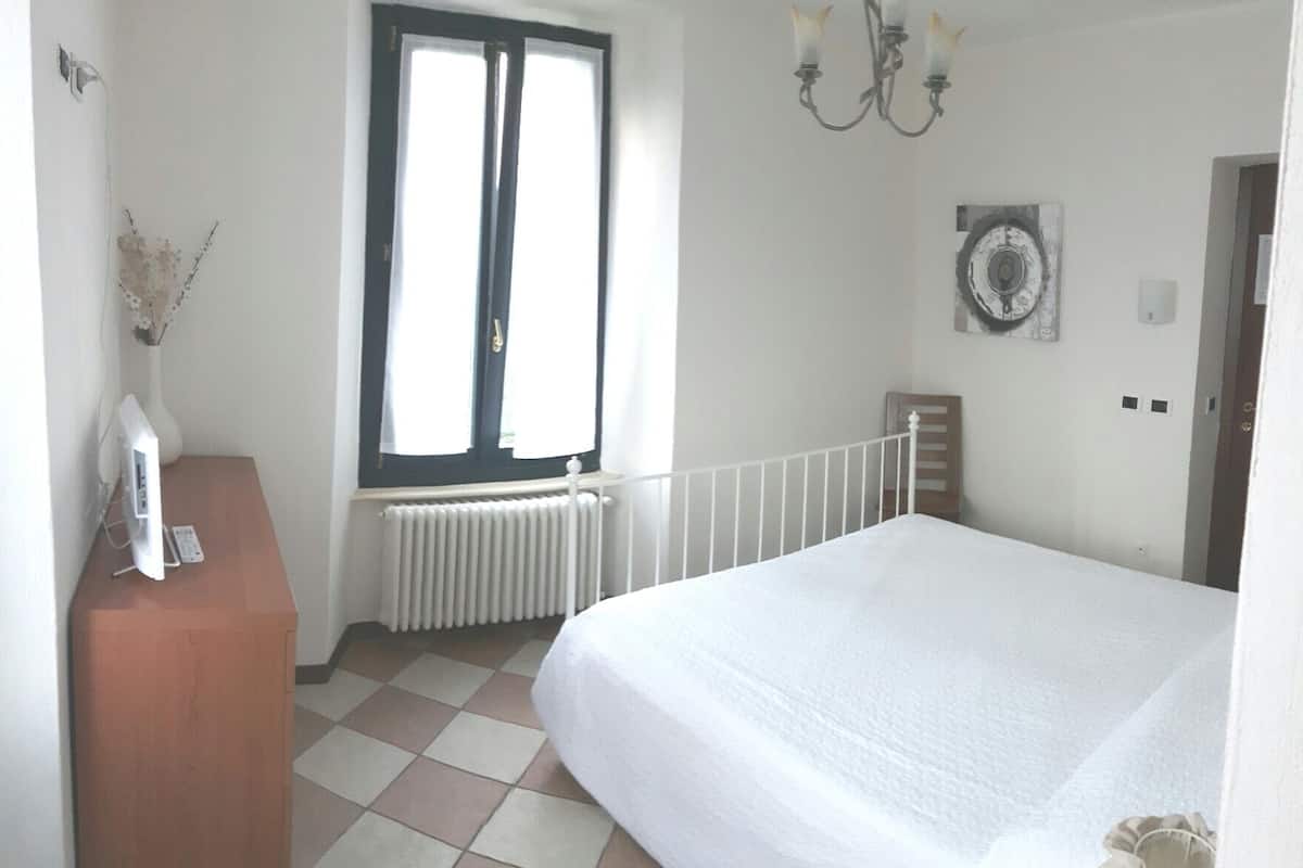 Superior Apartment | Individually decorated, free WiFi