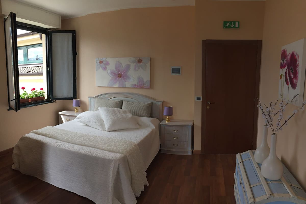 Triple Room | Individually decorated, free WiFi