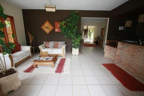 Lobby - Pousada Moryba (São Sebastião)