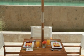 Pool - Dazzler by Wyndham Buenos Aires Palermo (Buenos Aires)