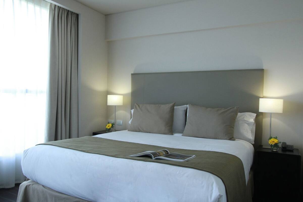 Premium bedding, pillowtop beds, minibar, in-room safe