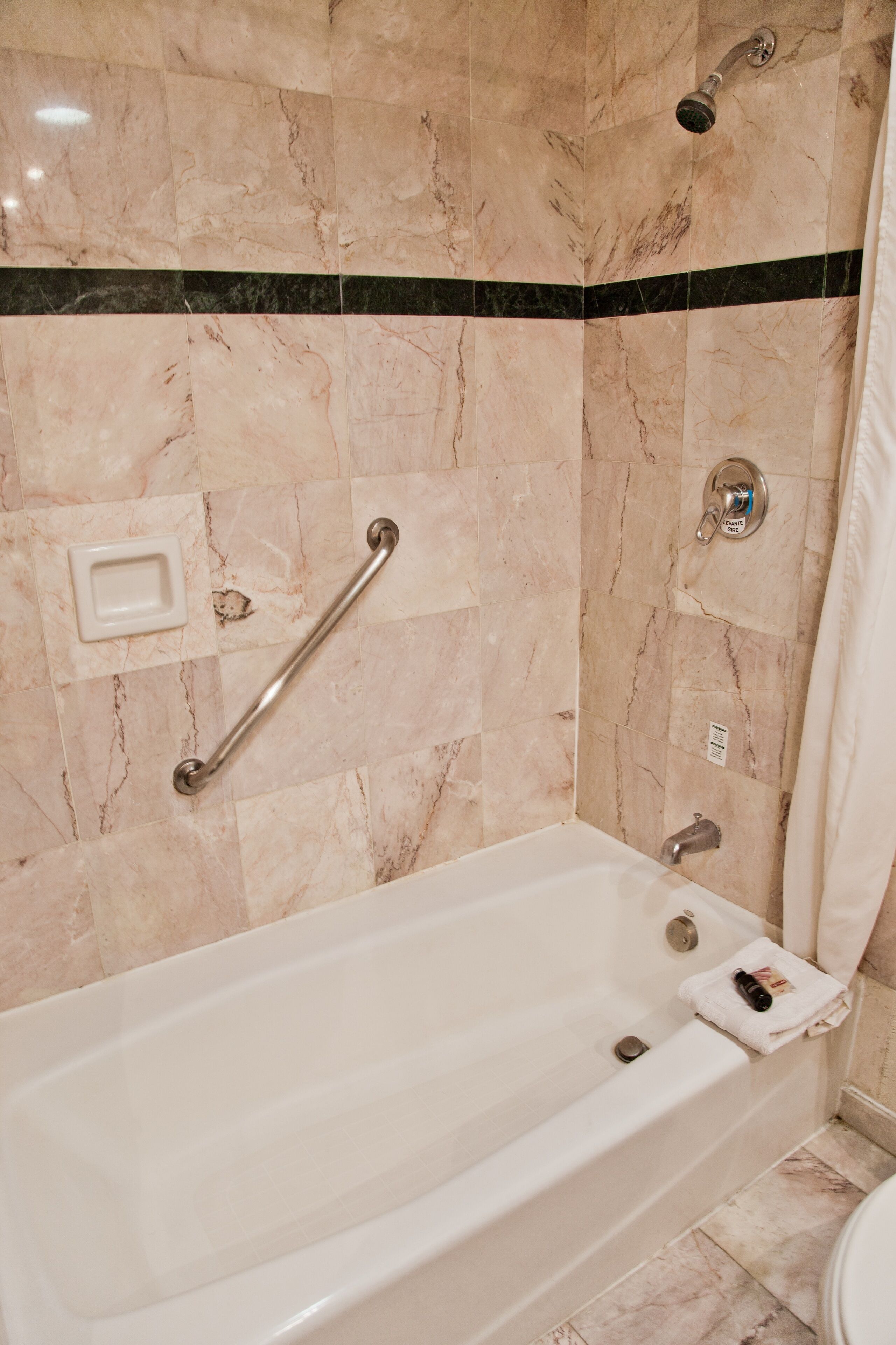 Photo - Sierra Suites By HP Hotels