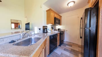 Condo, 1 Bedroom, Non Smoking | Private kitchen | Full-sized fridge, microwave, oven, stovetop