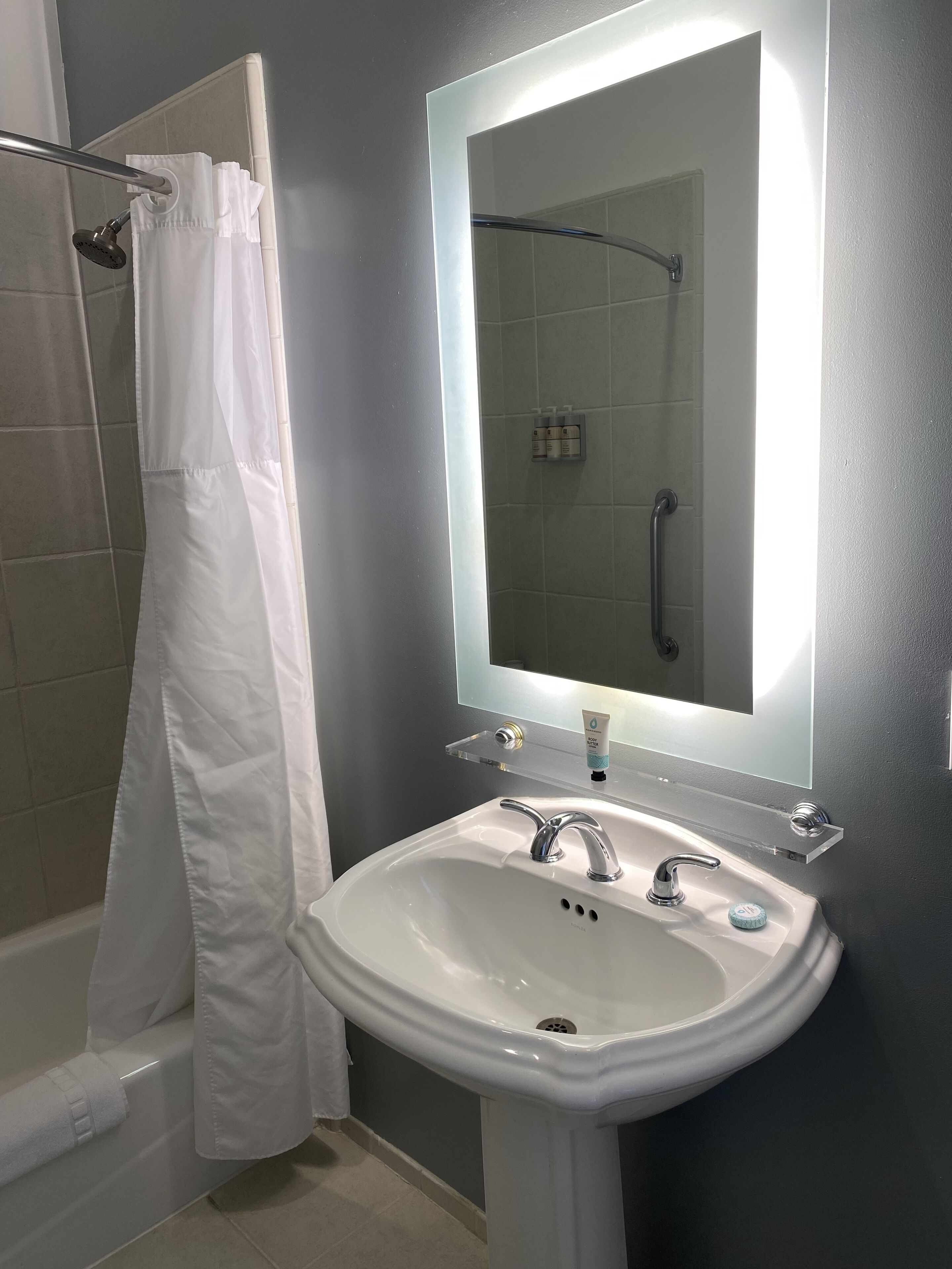 double room | bathroom | hair dryer, bathrobes, towels