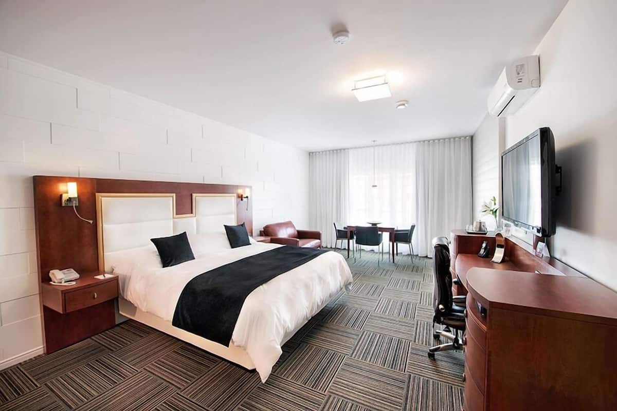 Select Comfort beds, in-room safe, soundproofing, iron/ironing board