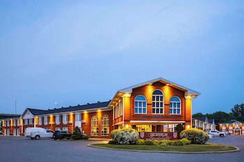 Les Suites de Laviolette Ascend Hotel Collection