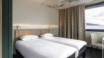 Chambre Standard, 2 lits une place