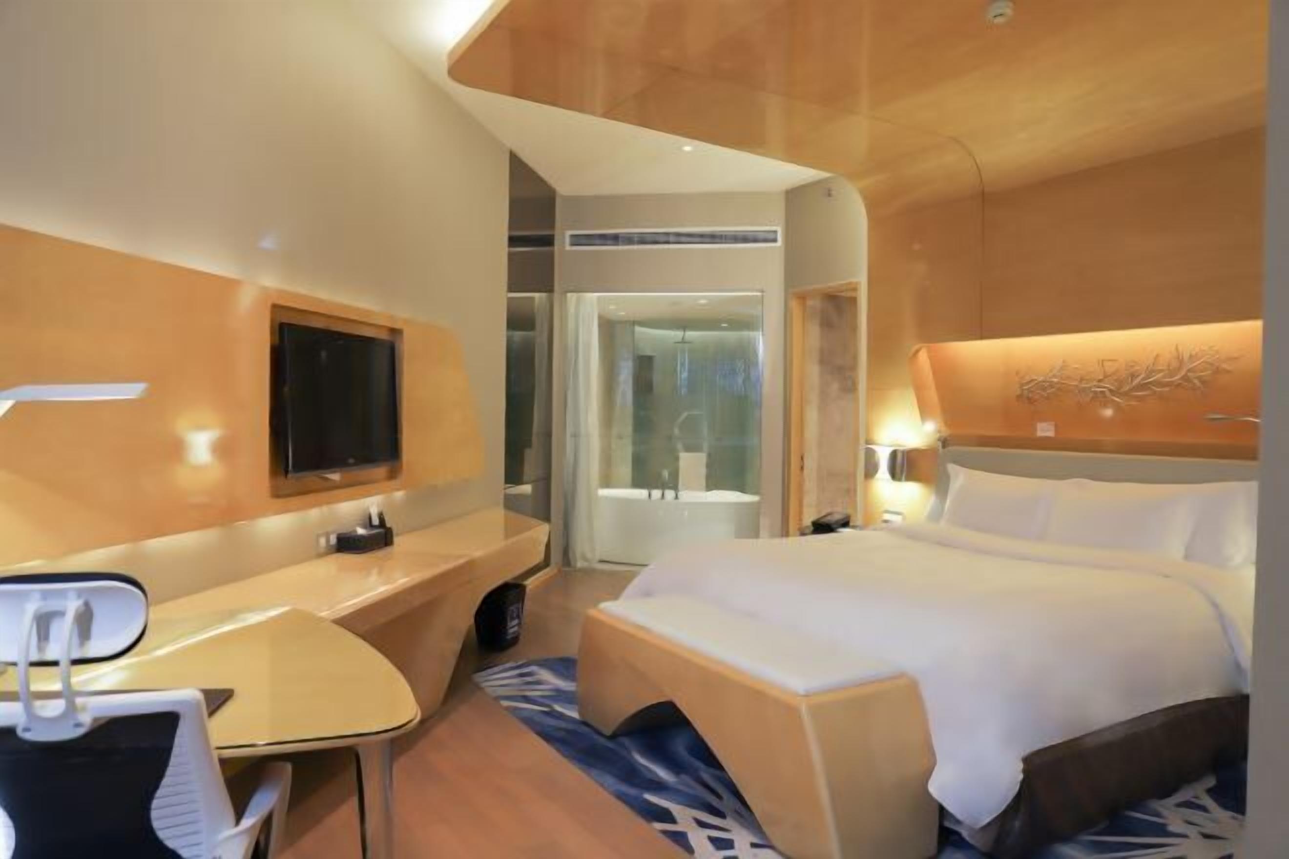 Cubrecamas, colchones con pillow-top y minibar 