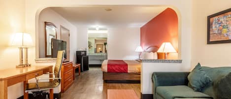 1 bedroom, desk, iron/ironing board, free WiFi