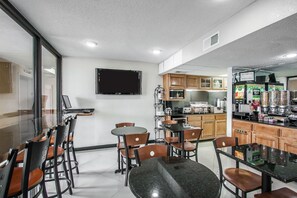 Café da manhã continental grátis todos os dias