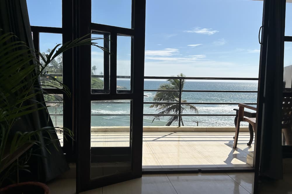 The Ocean Park Beach Resort