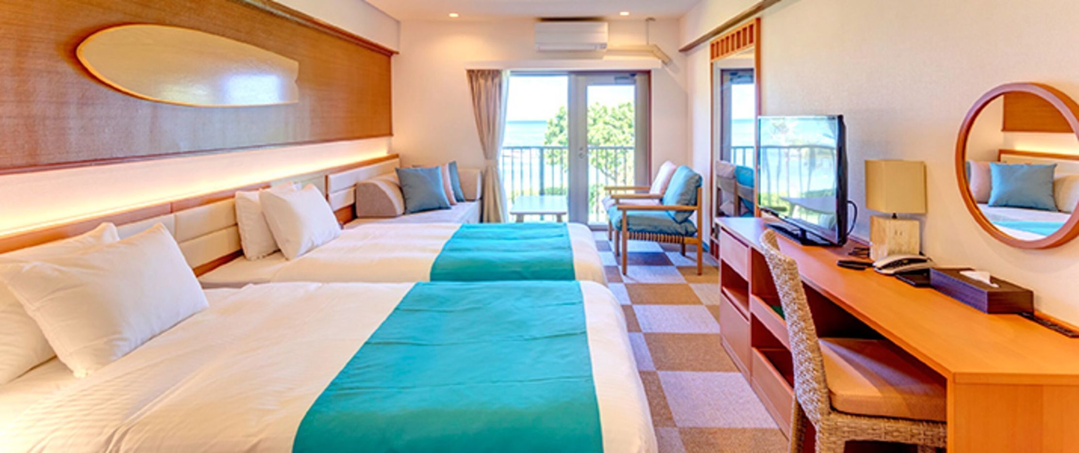 In-room safe, free WiFi, bed sheets