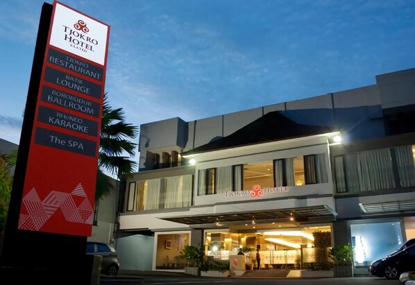 Exterior - Tjokro Hotel Klaten (Klaten)