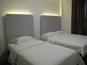 Deluxe Family | Desk, free WiFi - Park Hotel (Kota Kinabalu)