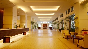 Reception - Hotel Mahaina Wellness Resort Okinawa (Motobu)