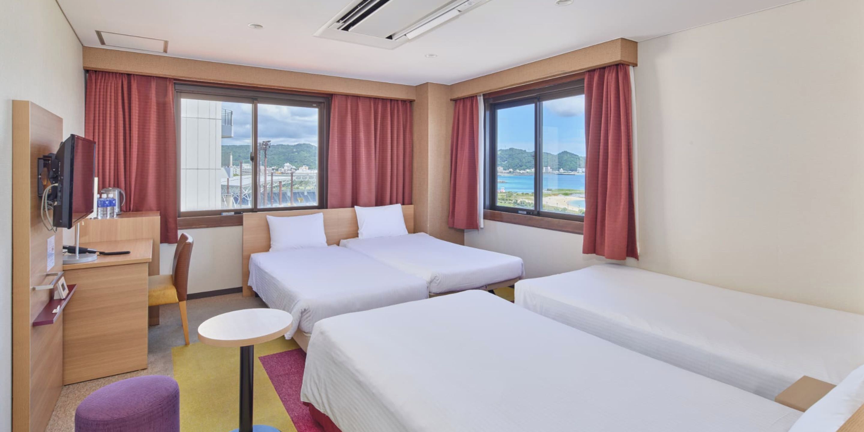 In-room safe, individually decorated, individually furnished, desk
