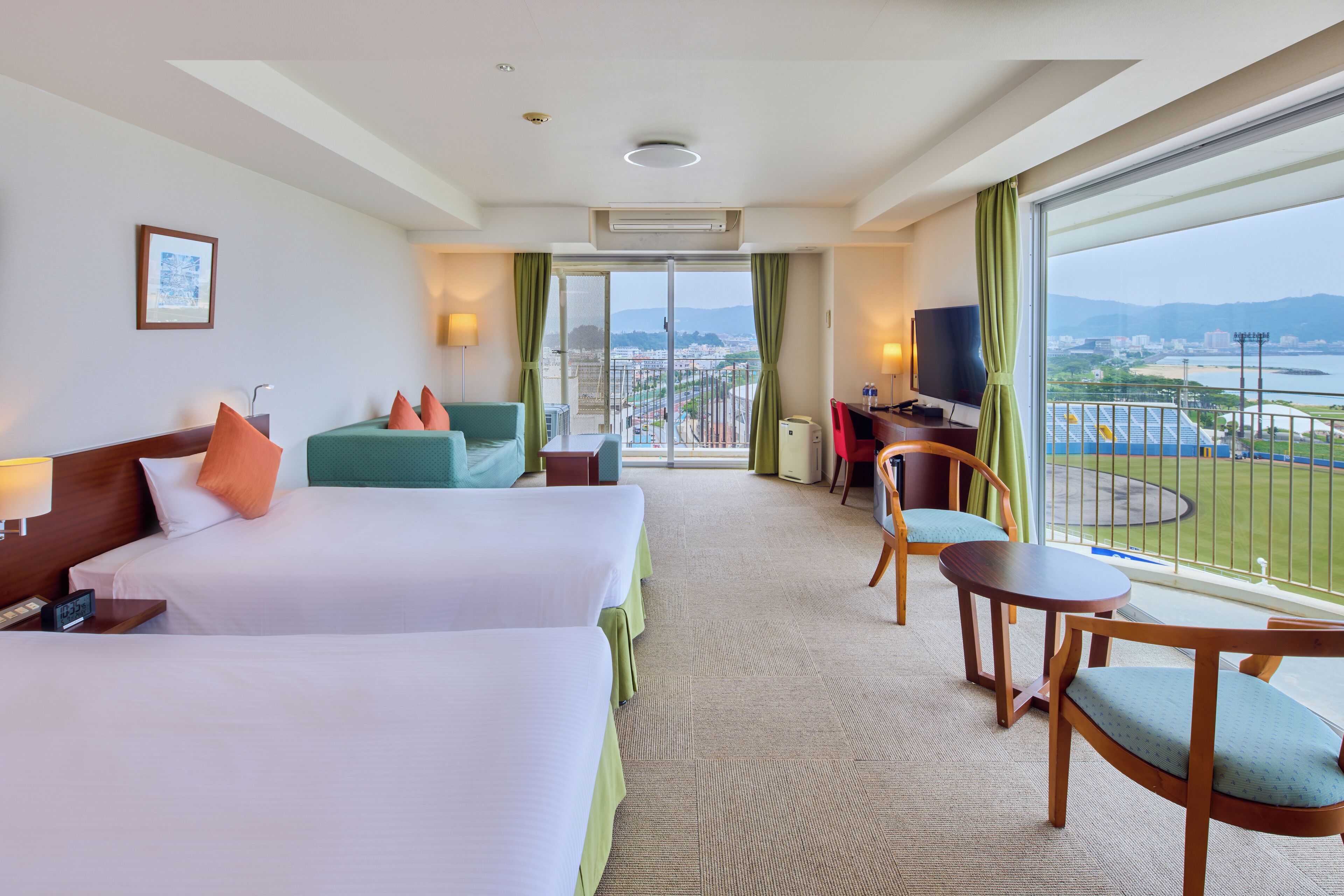 in-room safe, individually decorated, individually furnished, desk