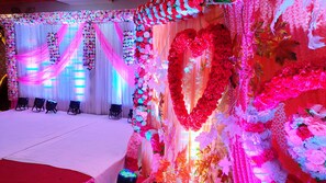 Banquet hall - Hotel Karan Vilas (Agra)