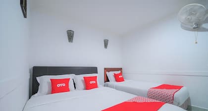 OYO 89850 Mutiara Motel