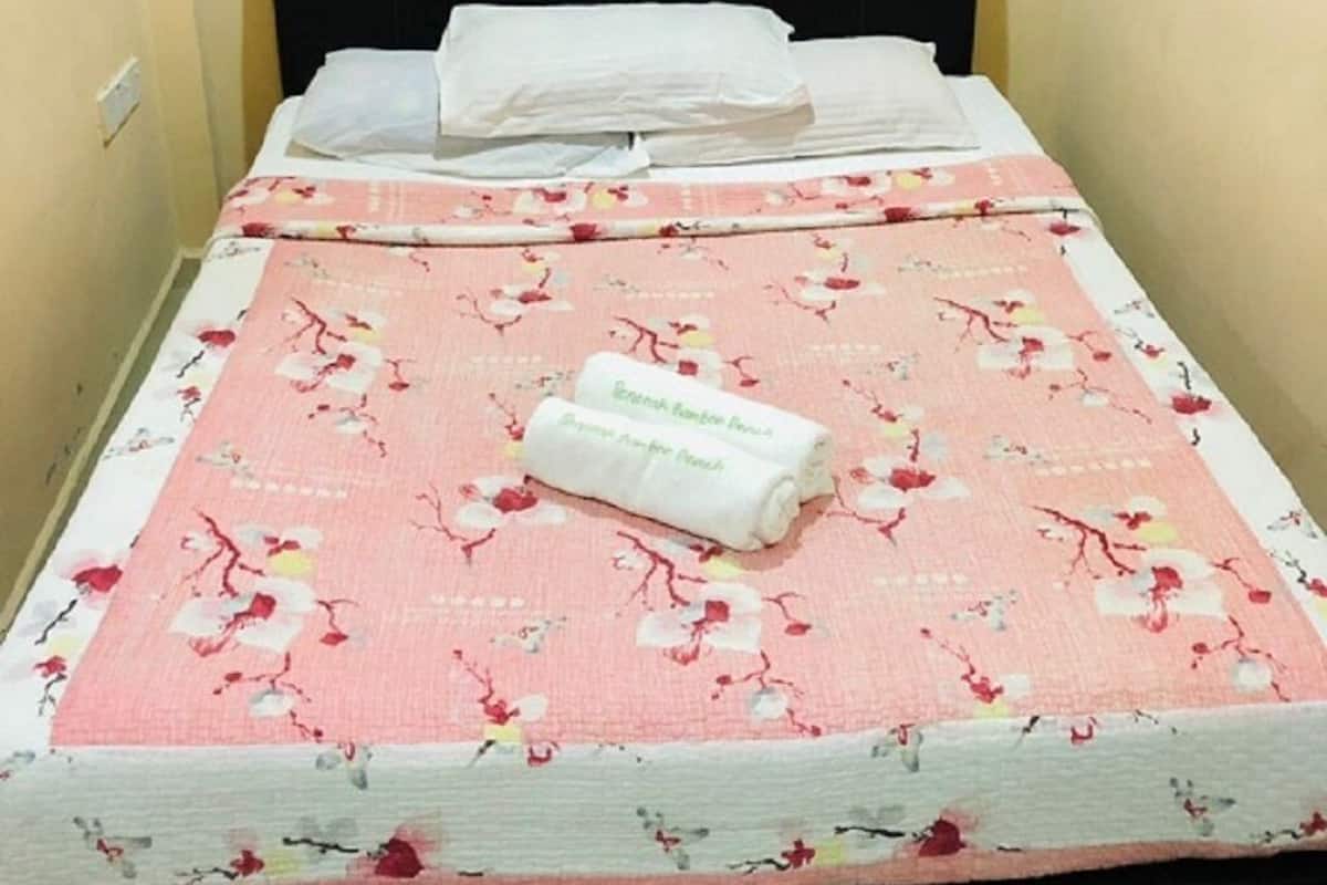 Kamar Standar | Seprai premium dan tempat tidur lipat/tambahan