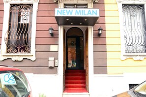 Front of property - Hotel New Milan (Milan)