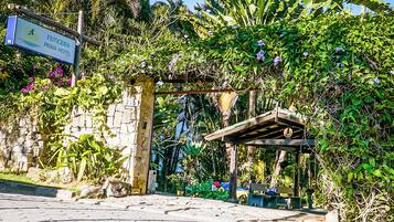 Fachada da propriedade