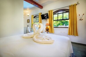 Vip Hidro | Minibar, caja fuerte, ropa de cama