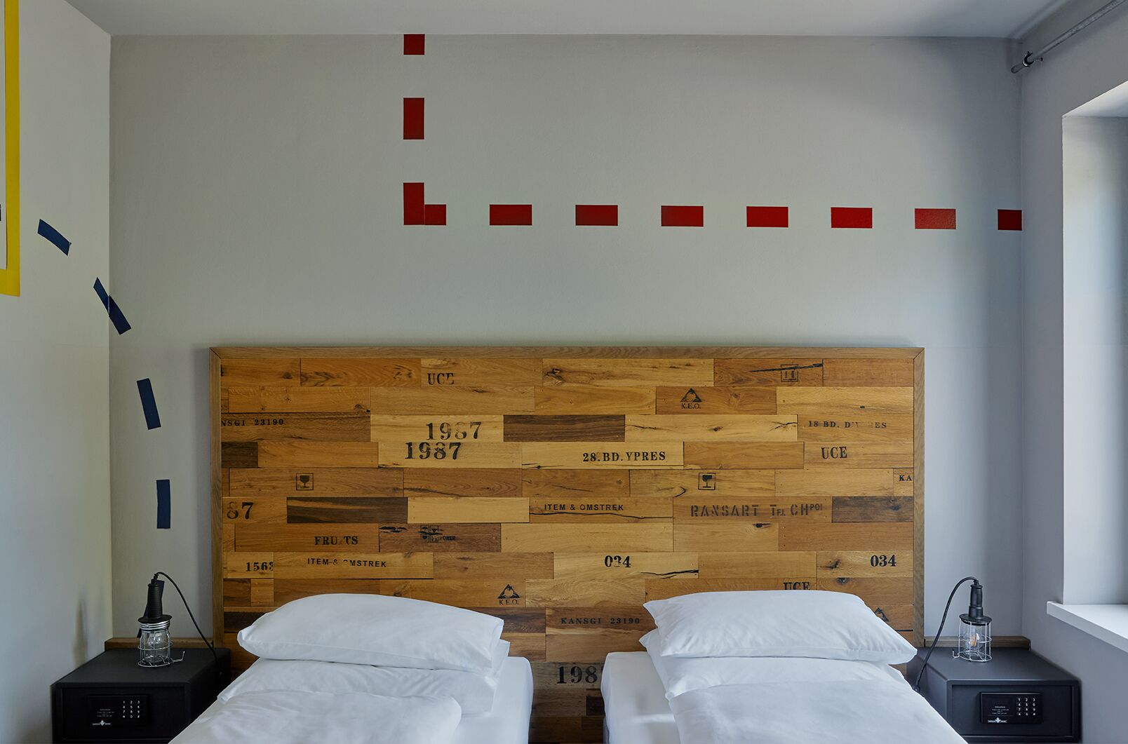 hypo-allergenic bedding, in-room safe, individually furnished, desk