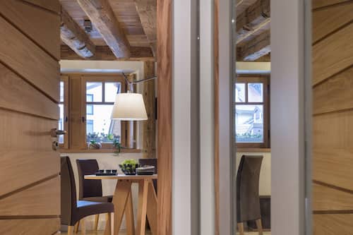 Appartement Triplex avec Cheminée et Hammam | Détail de l’intérieur