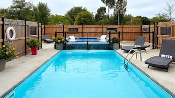 Seasonal outdoor pool