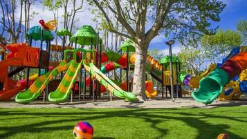 Children's play area - outdoor