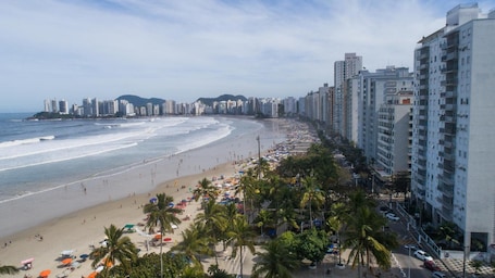 Beach nearby. Hotel Guarumar