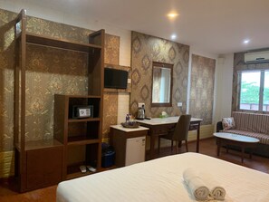 Room - Easy Crystal Hotel (Langkawi)