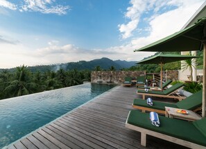 Outdoor pool, sun loungers