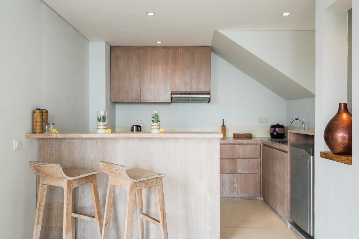 varda pool deluxe, mountain view | private kitchen | coffee/tea maker, electric kettle