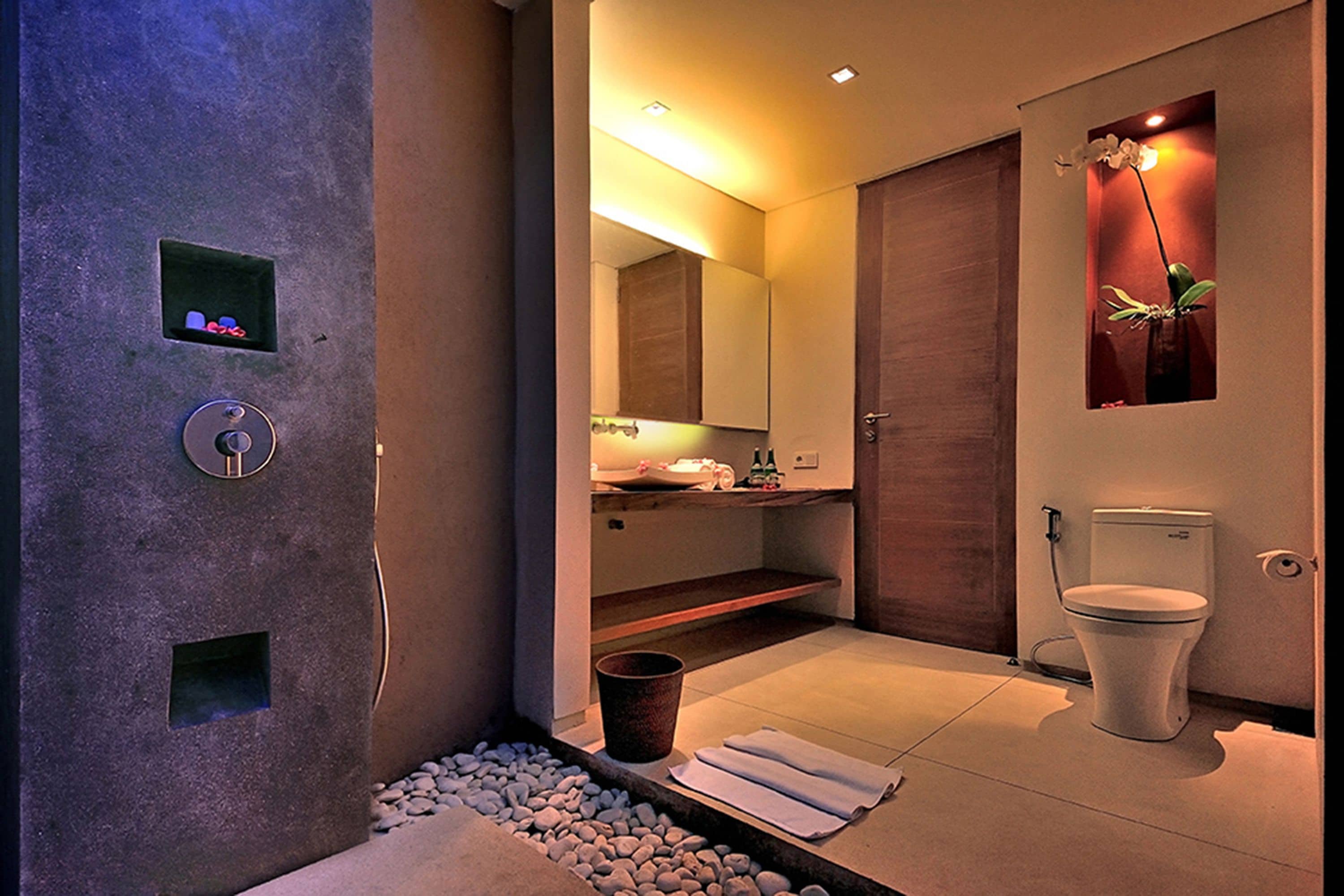 mavwa superior, double or twin bed | bathroom | free toiletries, hair dryer, slippers, towels