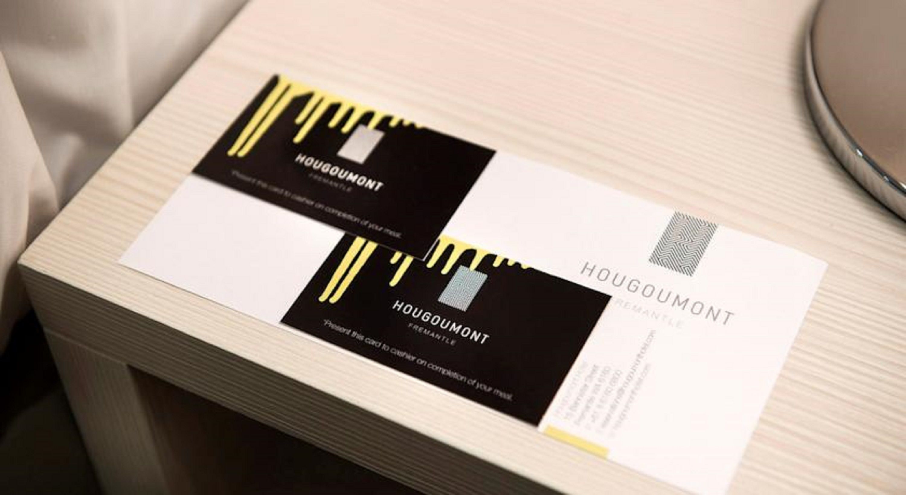 premium bedding, pillow-top beds, minibar, in-room safe