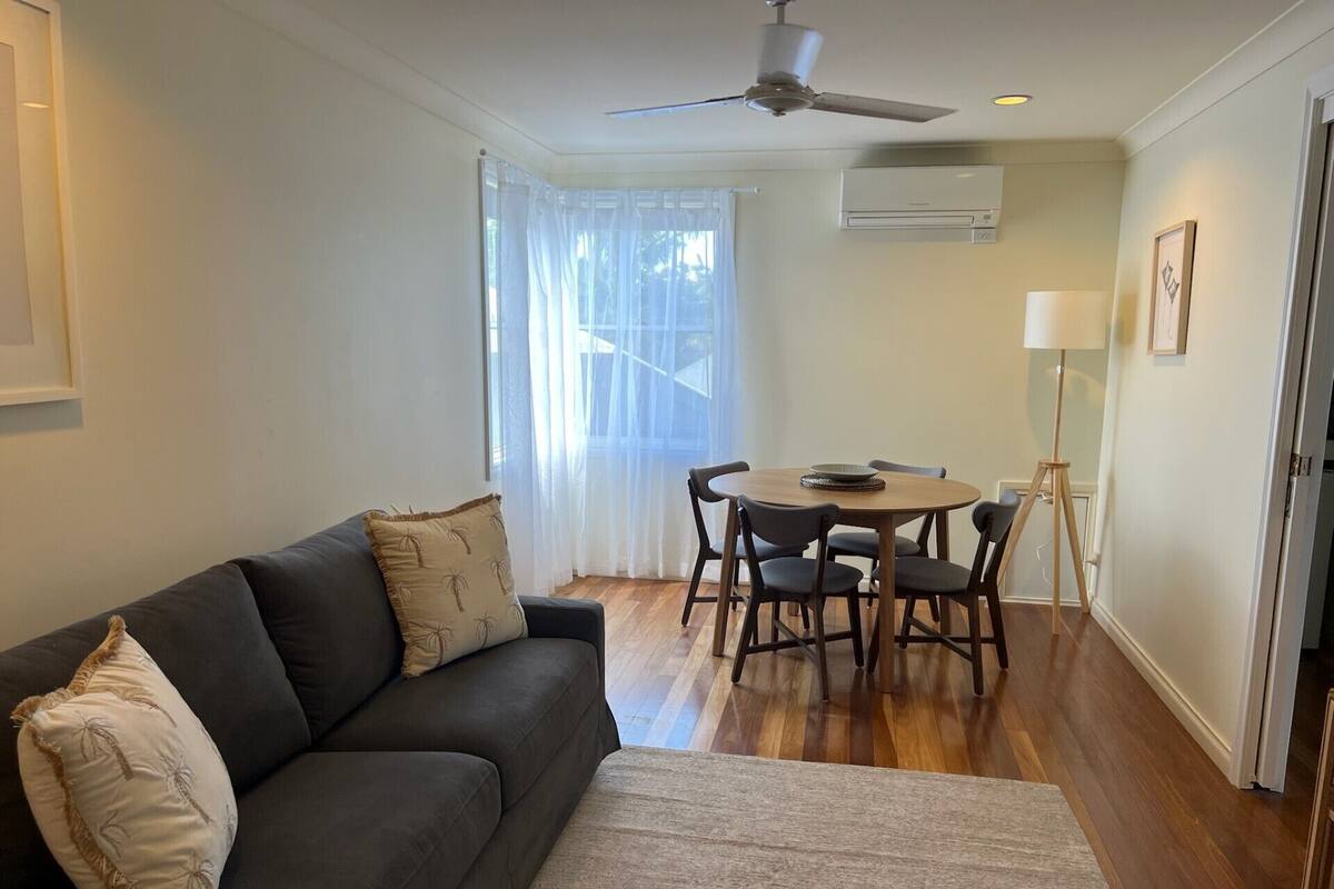 Family Room, 2 Bedrooms | Living area | 32-inch TV with digital channels