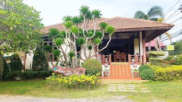 Fachada da propriedade