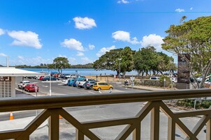 Suite Grand, 3 habitaciones, vistas al río | Vistas del balcón