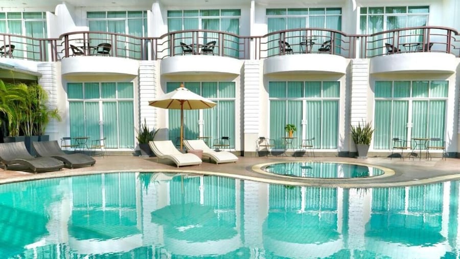 A-Te Chumphon Hotel