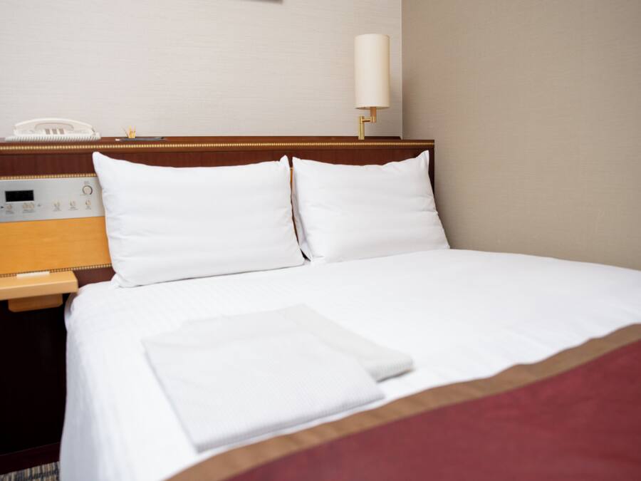 Wi-Fi gratuit, draps fournis