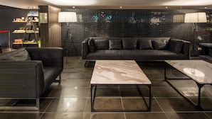 Lobby - Finders Hotel (Taipei)